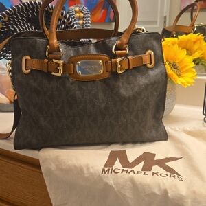 Michael Kors Black and Tan Shoulder Bag